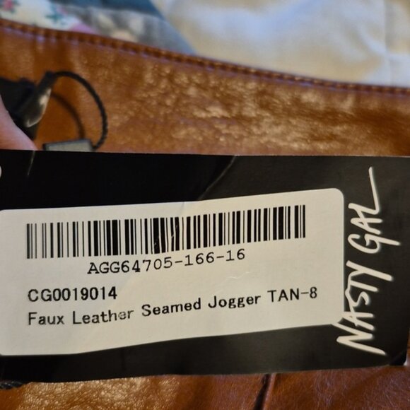 NASTY GAL Seans Like Heaven Faux Leather Joggers Sz.4 NWT - Picture 4 of 8